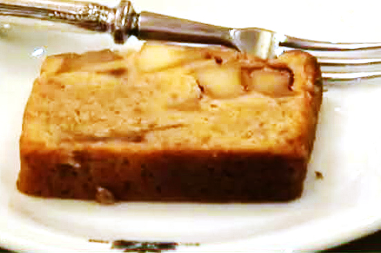 英国風アップルシナモンバターケーキの動画レシピ 英国紅茶専門店ロンドンティールーム