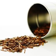 紅茶葉は缶で保存しよう！茶葉を湿気から守る保存法